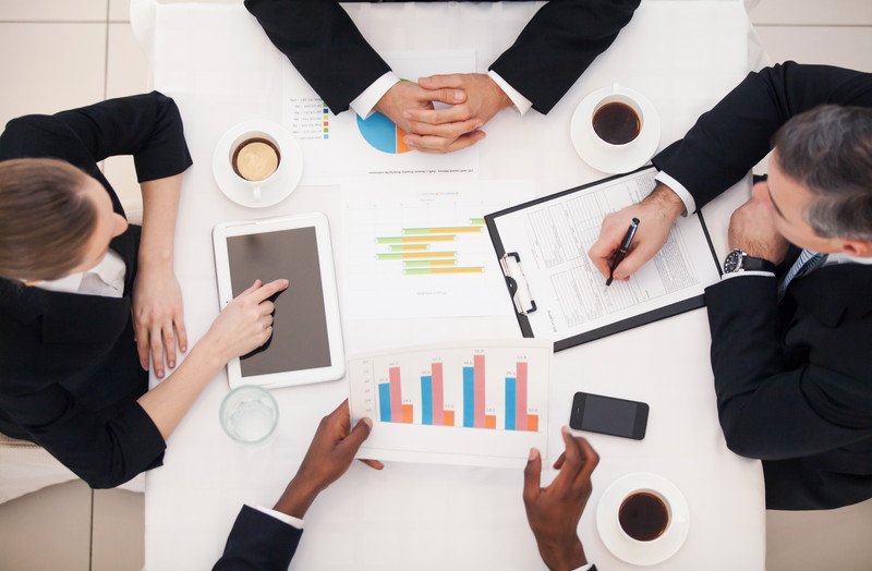 Analisis Investasi Publik