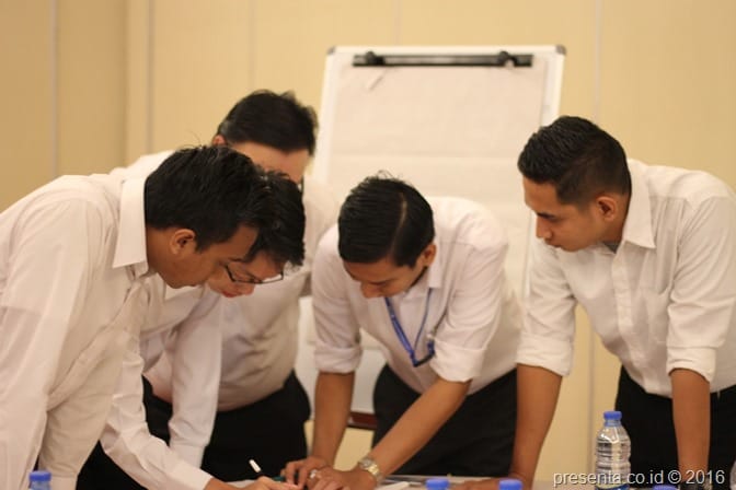 Training Manajemen Record Pimpinan