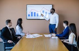 Training PR, Media Relations And Corporate Communication