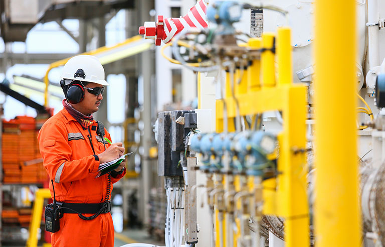 HSE FOR OIL AND GAS