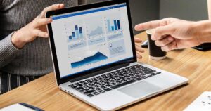 DATA DRIVEN DECISION MAKING UNTUK PROFESIONAL NON-IT